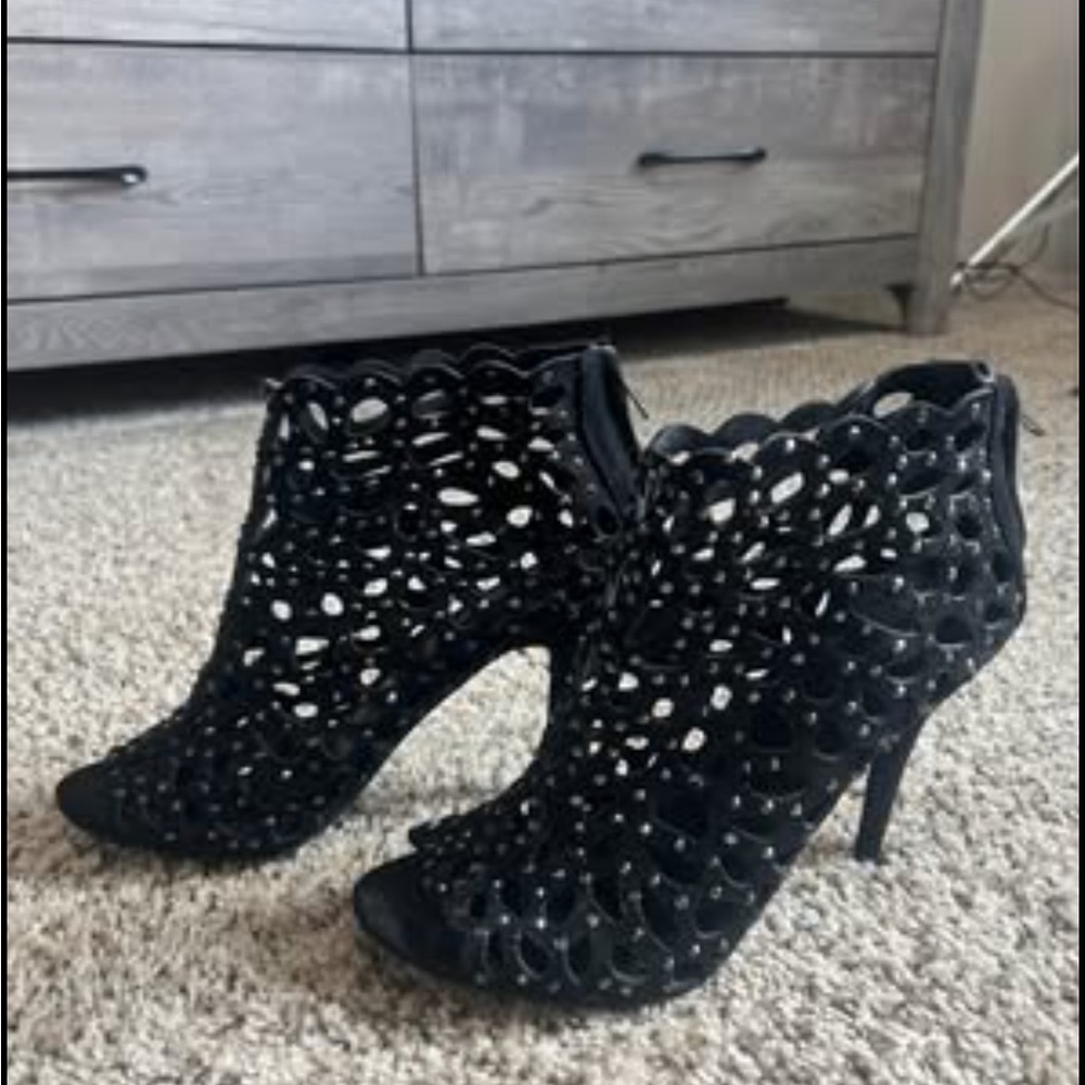Zigi Soho Black Cutout Peep-Toe Stiletto Booties